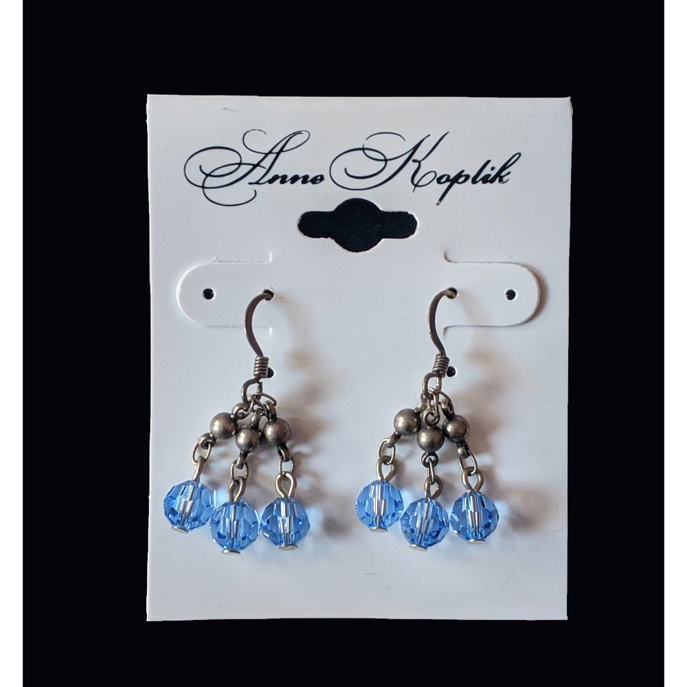 NWT Silver with blue bead earrings